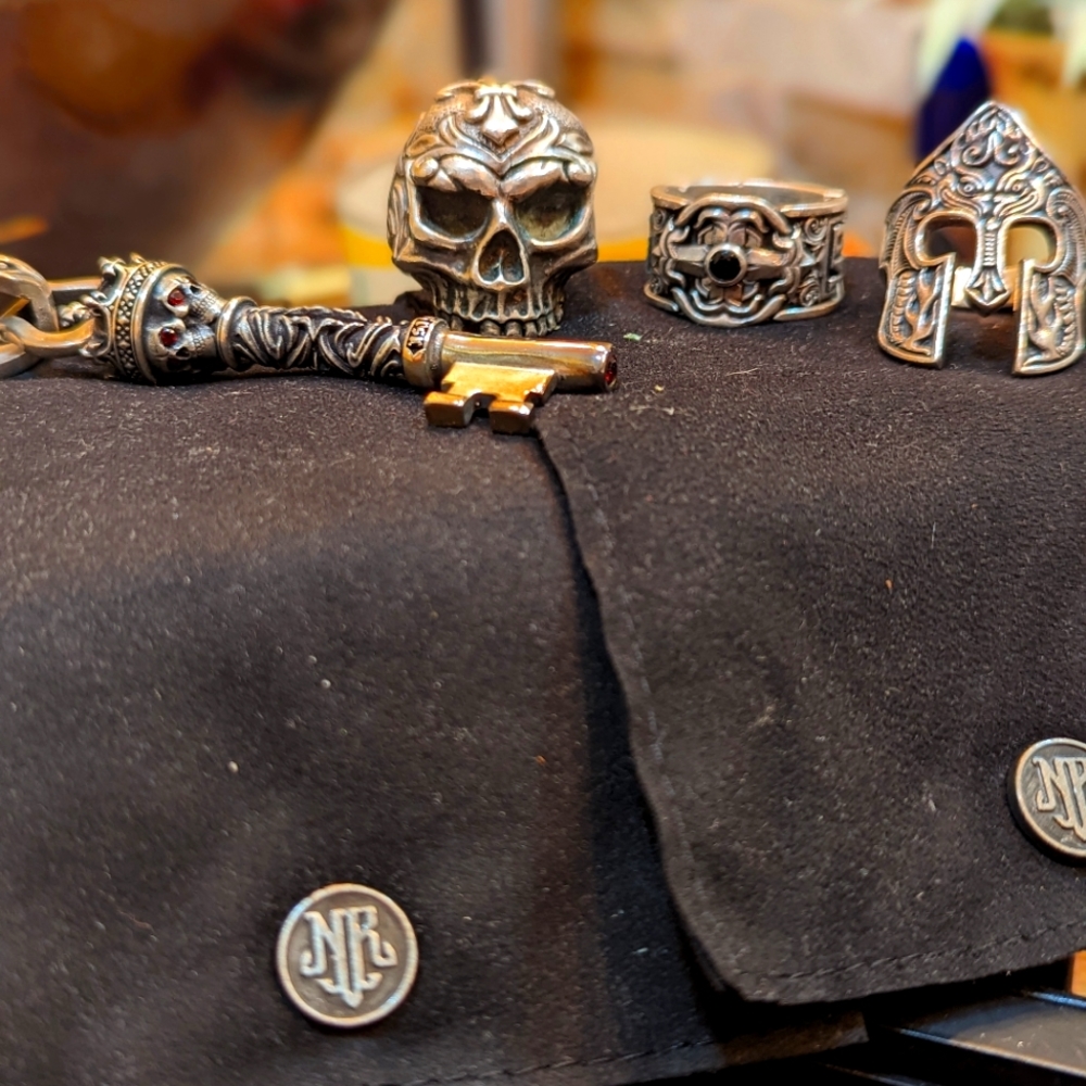 NIGHT RIDER STERLING SILVER MENS JEWELERY🎁🎁🎄🎄 SOLD